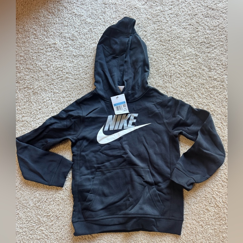 Nike Sweatshirt Kids Medium Black Crewneck Pullover DD7473-361 Fleece Logo New